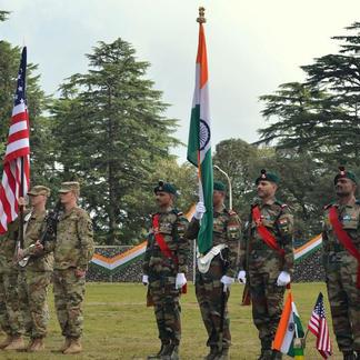 《交错战线》开服补偿揭秘：延迟福利大放送