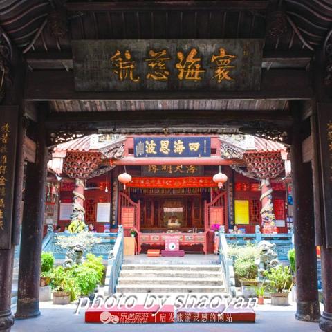 莲花古城海神攻略：高效打法解析，掌握胜利之钥