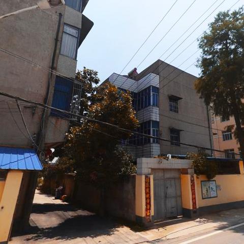 如何快速吸引客流，破解《都市天际线2》商店顾客稀疏难题