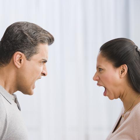 iPhone 16e销量遇冷，苹果廉价梦破碎再掀市场波澜