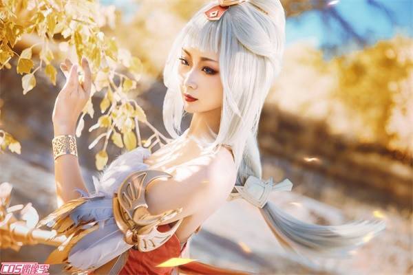 清凉冬CM东云海COS，偶像不畏寒风美如画