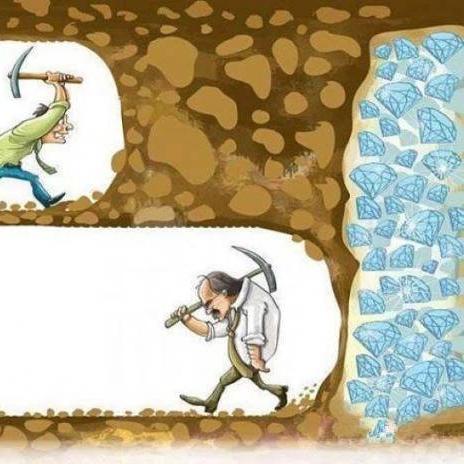 全球首航！俄罗斯“胜利航空”空乘机器人引瞩目，创新服务体验震撼登场