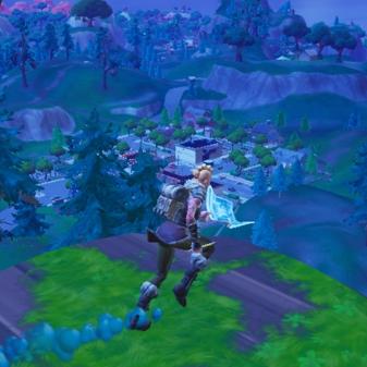 《堡垒之夜》萌新速成攻略：武器板子高效上手技巧解析