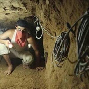 探寻《刺客信条起源》法老诅咒宝藏，揭秘神秘墓穴新线索