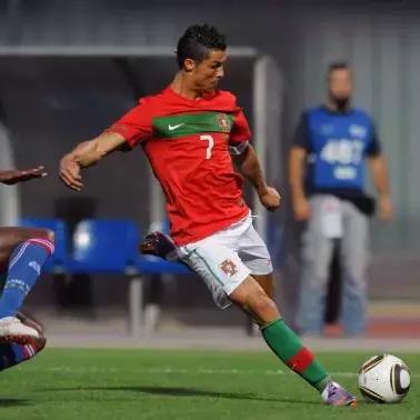 《FIFA 10》画面升级震撼预览，全新画质体验来袭