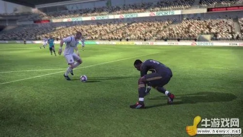 FIFA 10演示揭秘：全新视角体验足球竞技魅力