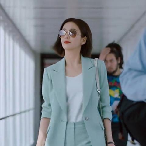 潮酷美学融合，反差抽象多元穿搭新风尚