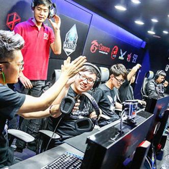 刀光剑影EDGvsFPX，无畏荣耀刀人巅峰对决揭秘新篇章