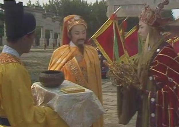 生死簿划名惊动横店，阎王怒惩无良老板拒绝加班费