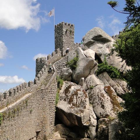 《堡垒之夜》移动城堡攻略：新道具用法及上线时间详解