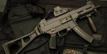 绝地求生手枪性能解析：实战推荐，哪款手枪更胜一筹？