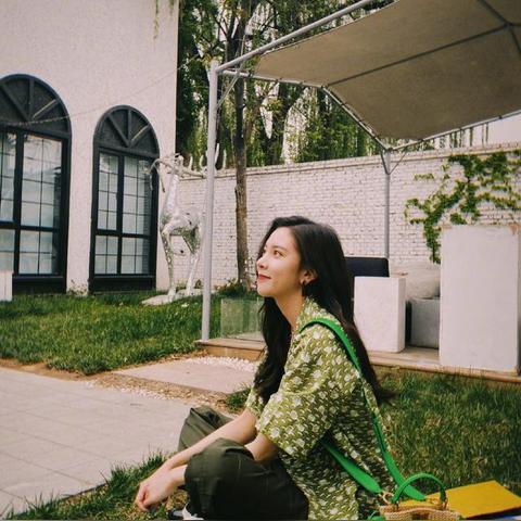 雄霸天下私服，2025年秘密升级版真的超越官方传奇？