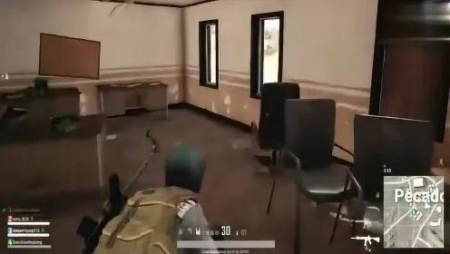 《绝地求生》赌场攀爬技巧揭秘：穿墙BUG新玩法解析