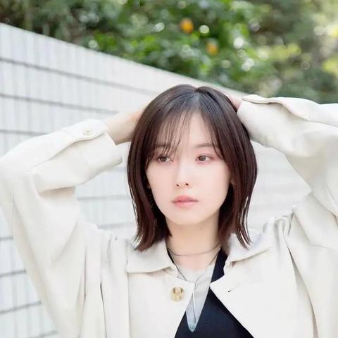 加藤小夏美照曝光：甜美女友风，清纯魅力新升级