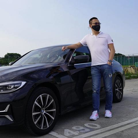 超级房车赛：深度解析入门攻略，解锁汽车运动新境界