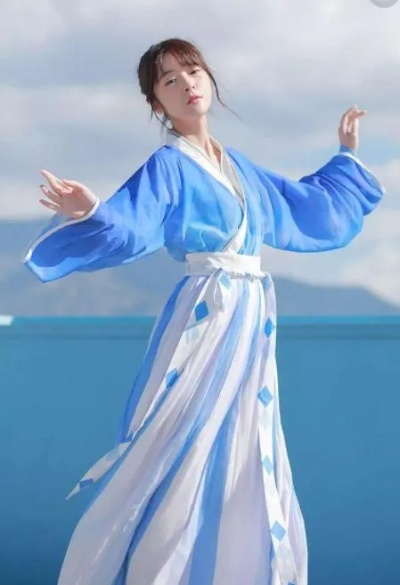 《超英派遣》玩家偏爱“假小子”，揭秘独特魅力背后的新价值