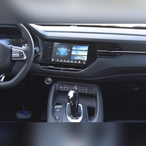 《堡垒之夜》雷达位置速查，揭秘全新雷达标志分布攻略