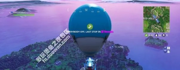 《堡垒之夜》跳伞攻略：精准落点与技巧解析，助你飞得更高