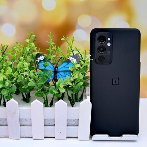 武器自由定义，打造《边缘战士》独特风采