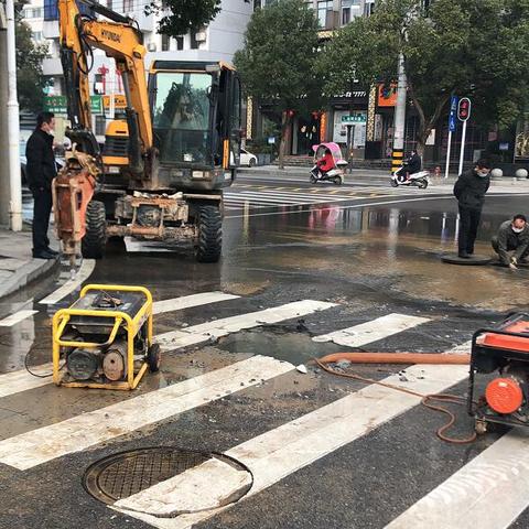 争分夺秒爆破新攻略：揭秘极限挑战玩法揭秘