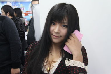 超英声优大揭秘：隐形女与艾比同声演绎传奇