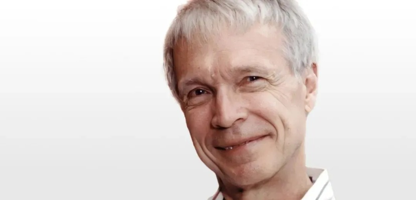 学院教授莫宁：思维敏捷的言辞隐士，智慧新锐解码者