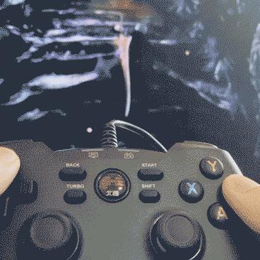 动作游戏利器，这款手柄推荐必看！