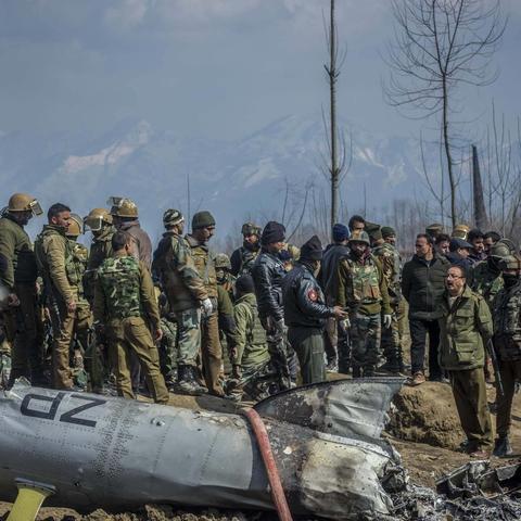 《怪物猎人崛起》曙光王国锤幸运3攻略：打造最强战力秘籍大公开