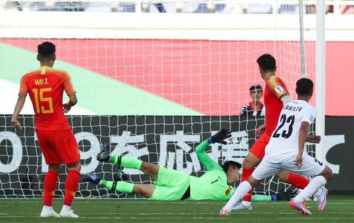 嘉娜足球大乱斗绝技揭秘：掌握新战术制胜之道