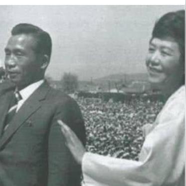 《饥荒联机版》全新统治秘籍：国度全物品代码深度解析