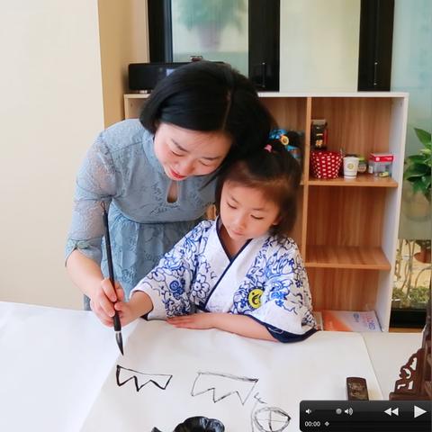 《幼儿园》全角色深度解析：揭秘幼教精英养成记