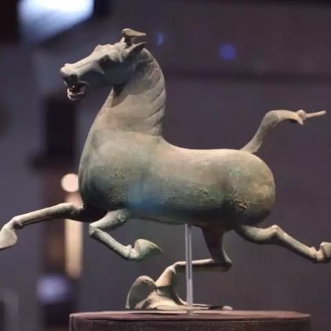 传奇王者归来，你还在用青铜思维打王者局？