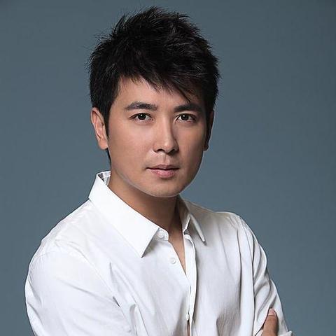 传奇3至尊时长礼包值爆2025吗？限时解析玩家必抢秘籍