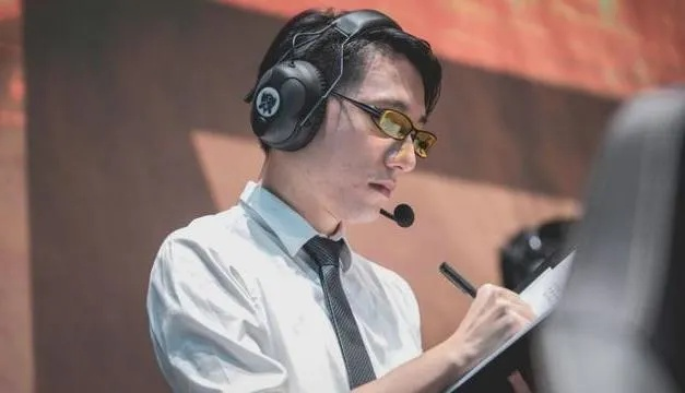LOL赛事明年升级，教练语音改写引变革