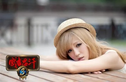 真人美女惊现游戏，揭秘背后神秘价值揭秘