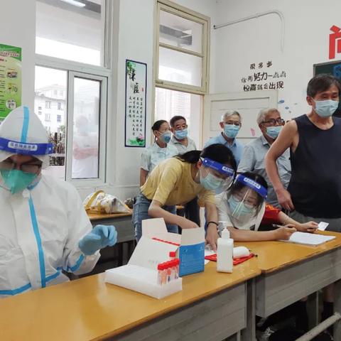 《堡垒之夜》支援中队套装深度解析：全新价值体验揭秘