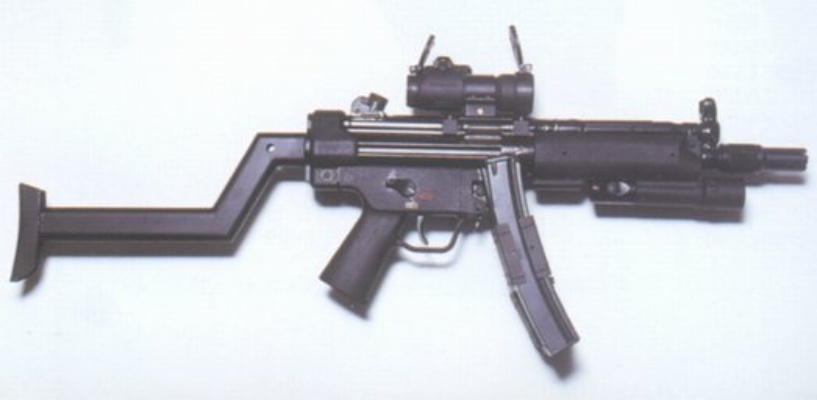 MP5配件选择攻略：腰射流配件推荐解析