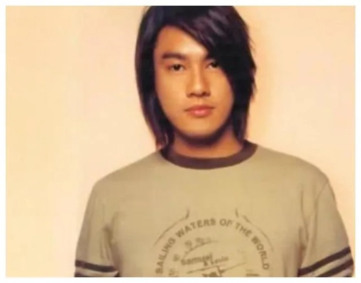 F4成员朱孝天被退，妻子深情回应引关注