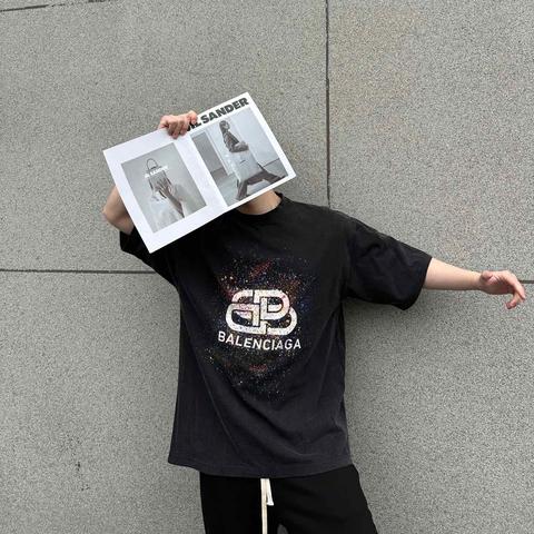 巴黎世家联动《绝地求生》独家揭秘，时尚枪战新体验！