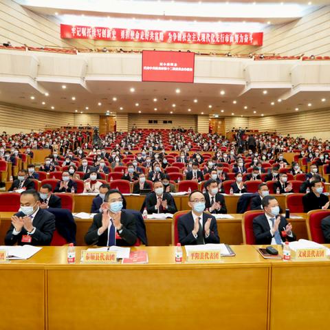 《堡垒之夜》6.30版深度解析：全新内容与变革一览揭秘