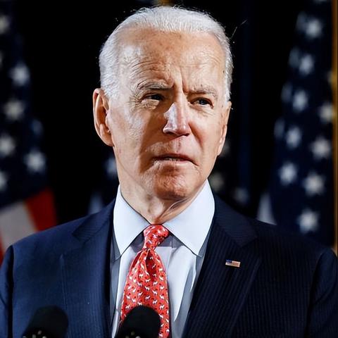 火山喷发现场直击：夏威夷监控见证吞噬奇观