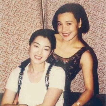 PS30周年纪念表：奢华粉丝必备，限量发售！