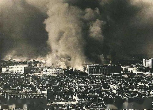 鸭科夫仓库区藏身处揭秘：独家探秘新藏匿之地