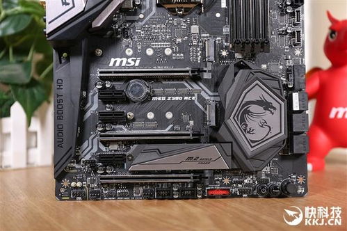 非凡板王诞辰！微星MEG X870E神版主板十周年纪念评测揭秘新高度