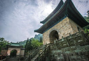 拂晓城银河水师建筑赏析：探秘创意建筑新境界