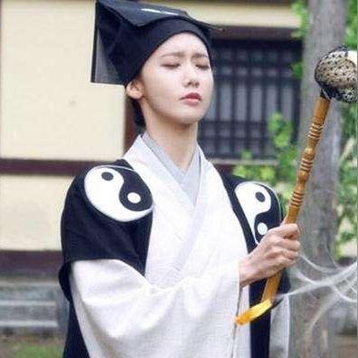 狂信徒动力棍全新攻略：极致输出，掌控战场节奏