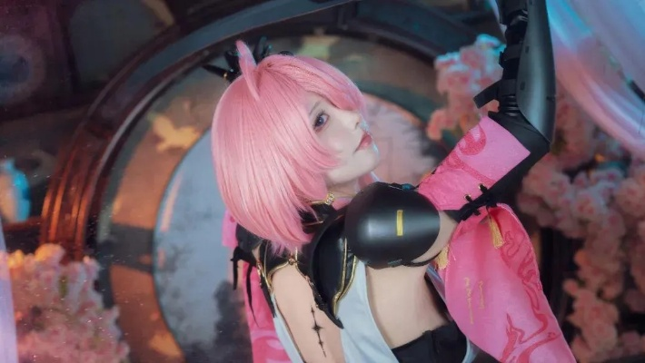 粉毛诱惑，黑丝诱惑，东云海写真新风尚惊艳登场