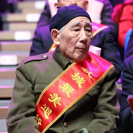 《战地1》DLC深度解析：揭秘坚守新图、武器与模式革新