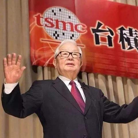 传奇游戏，2025年PK逆袭秘笈，新手如何一夜封神？