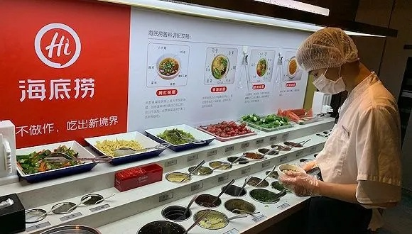 海底捞悲剧赔偿220万，家长痛心揭露惊人内幕震撼人心